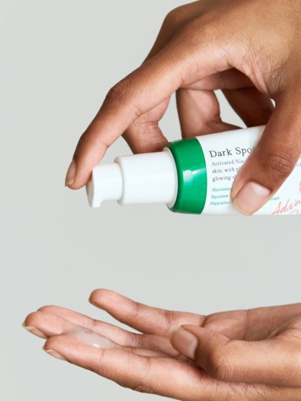 axis y Dark Spot Correcting Glow Serum